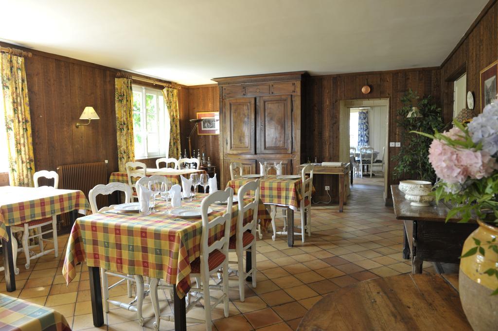 Hotel Les Bains De Secours Sevignacq-Meyracq Экстерьер фото