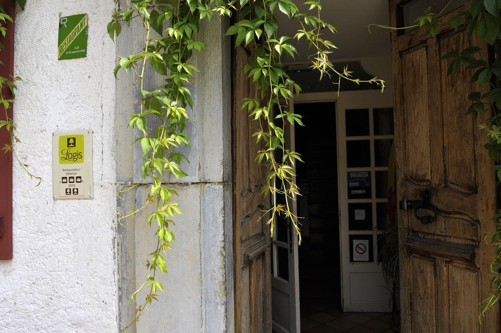 Hotel Les Bains De Secours Sevignacq-Meyracq Экстерьер фото